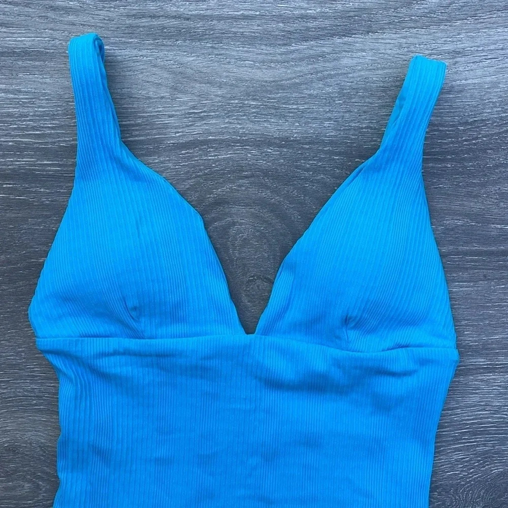 L*space Katniss One Piece, island - Picture 4 of 11